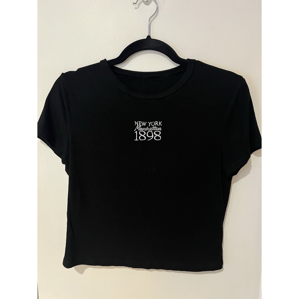 SHEIN New York Crop Top Large Black Short Sleeve‎ Baby Tee Streetwear